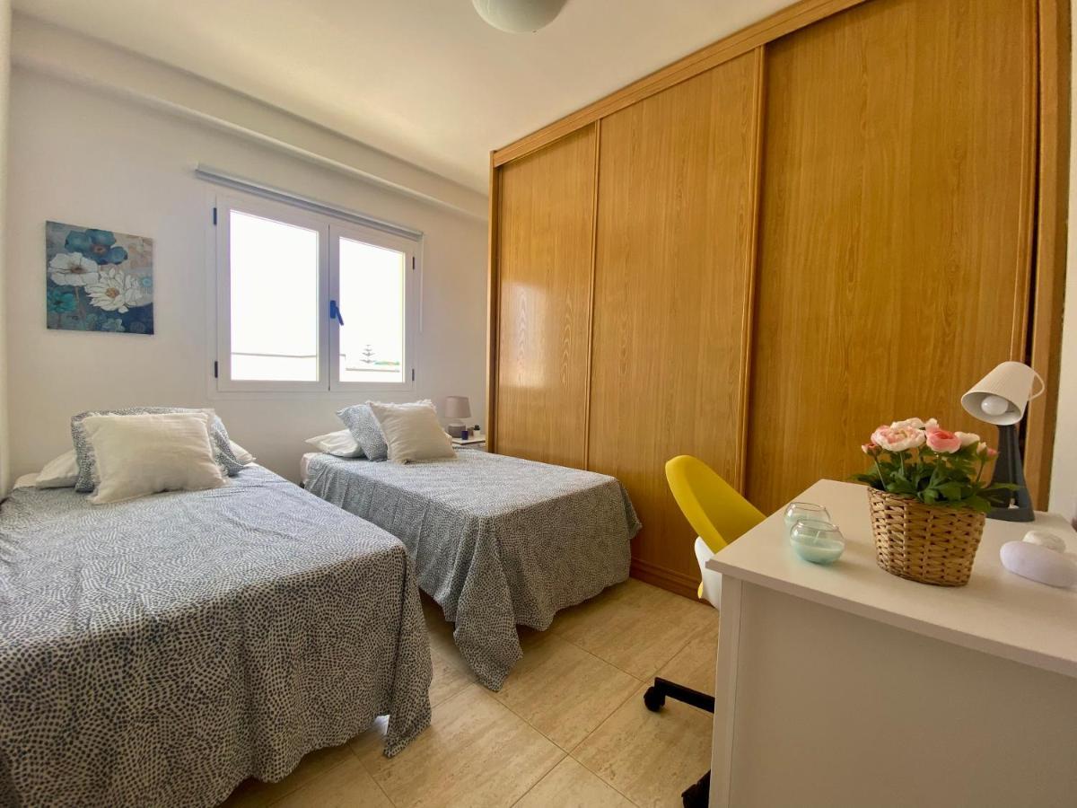 Casa Conchita. Relax, Diversion Y Playa. Playa Honda  Bagian luar foto